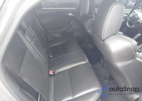 2014 Ford Focus z USA, uszkodzony, nr VIN 1FADP3L93EL405113